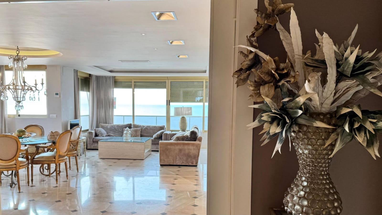 3 Zimmer Wohnung zu verkaufen in Benidorm mit Pool - 889.000 € (Ref: 9836688)