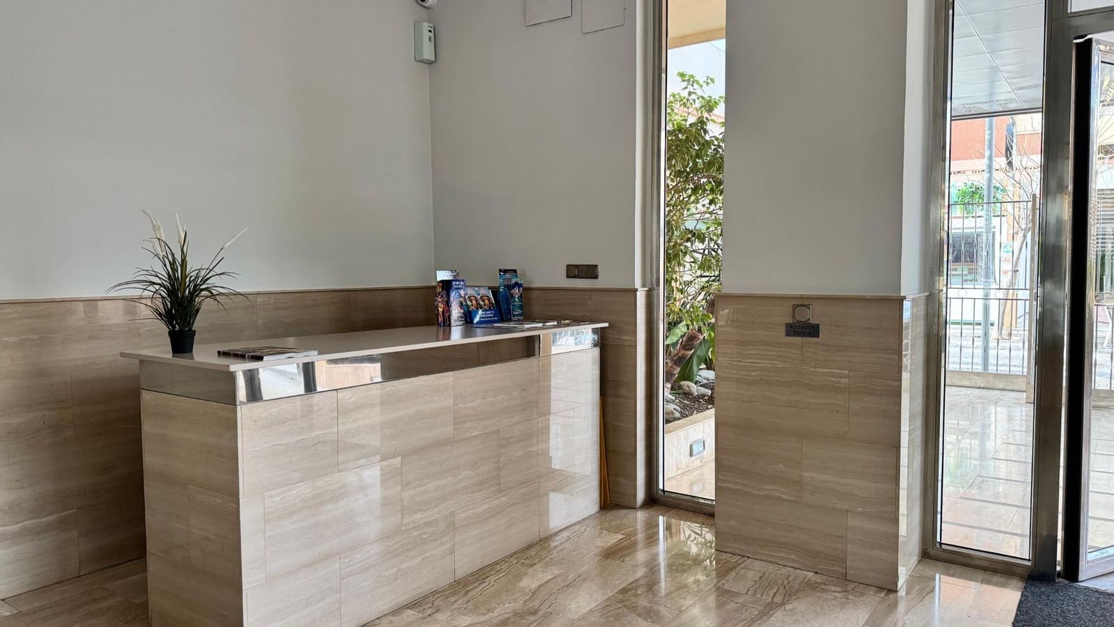 3 Zimmer Wohnung zu verkaufen in Benidorm mit Pool - 889.000 € (Ref: 9836688)