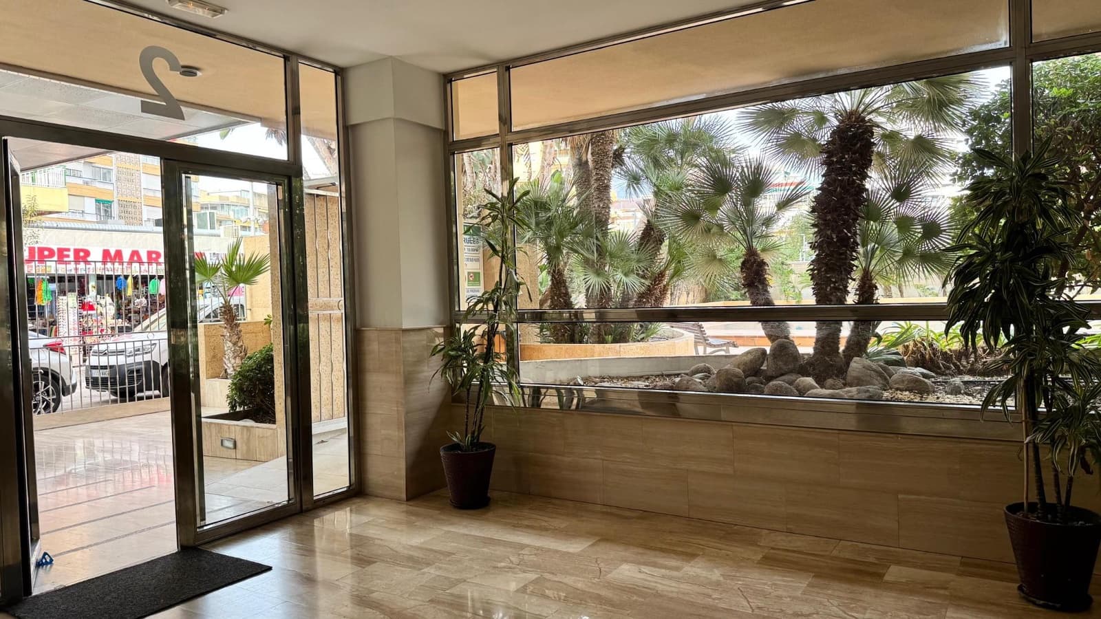 3 Zimmer Wohnung zu verkaufen in Benidorm mit Pool - 889.000 € (Ref: 9836688)