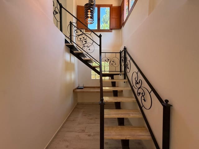 4 soveværelse Villa til leje i Albir, Alfaz del Pi / L'Alfàs del Pi med swimmingpool garage - € 3.500 (Ref: 9851794)