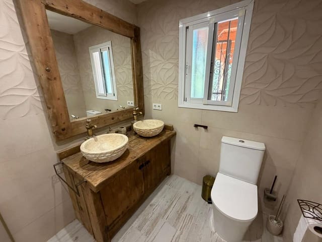 4 soveværelse Villa til leje i Albir, Alfaz del Pi / L'Alfàs del Pi med swimmingpool garage - € 3.500 (Ref: 9851794)