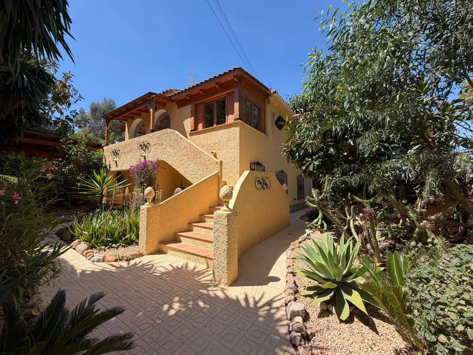 4 soveværelse Villa til leje i Albir med swimmingpool garage - € 3.500 (Ref: 9851794)