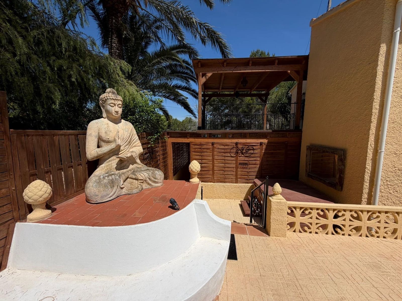 4 soveværelse Villa til leje i Albir med swimmingpool garage - € 3.500 (Ref: 9851794)