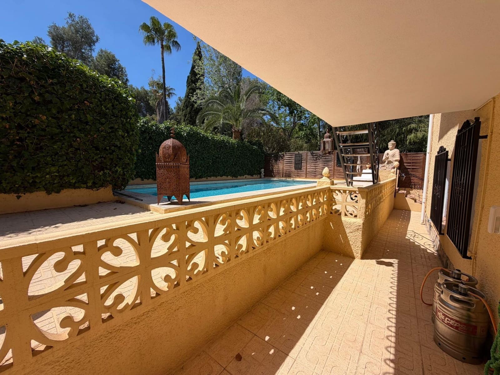 4 soveværelse Villa til leje i Albir med swimmingpool garage - € 3.500 (Ref: 9851794)