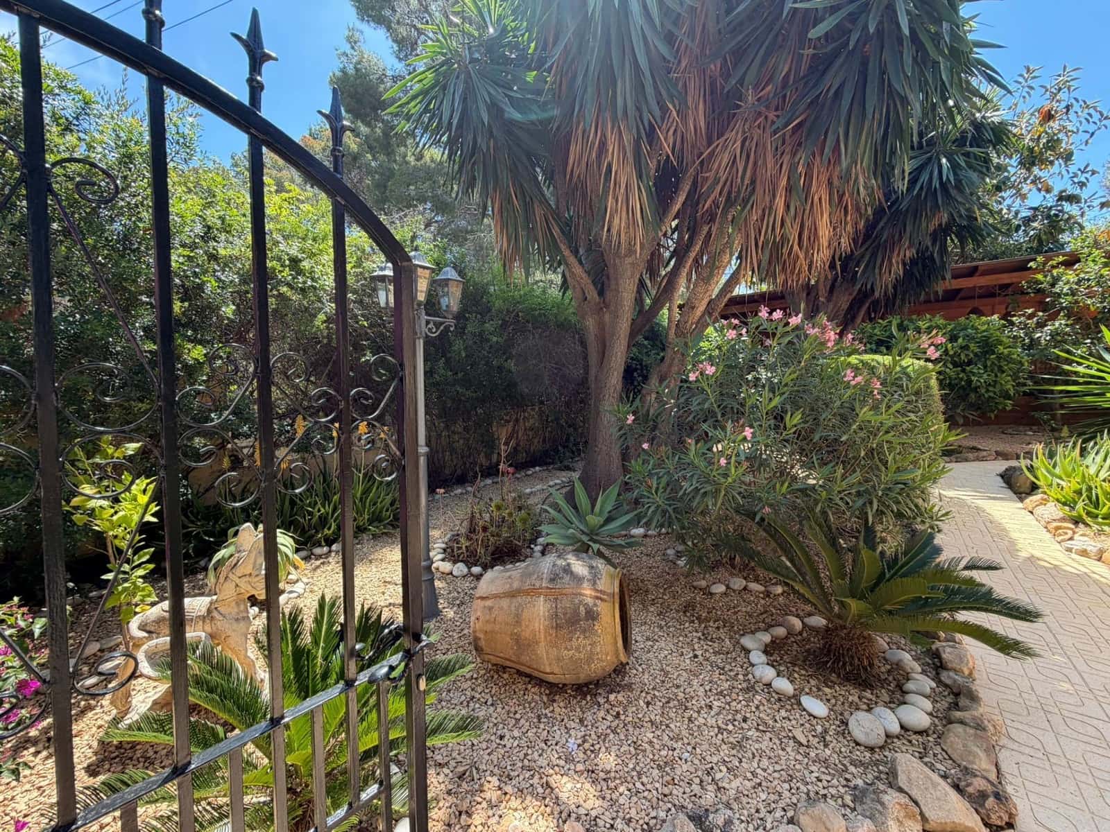 4 soveværelse Villa til leje i Albir med swimmingpool garage - € 3.500 (Ref: 9851794)