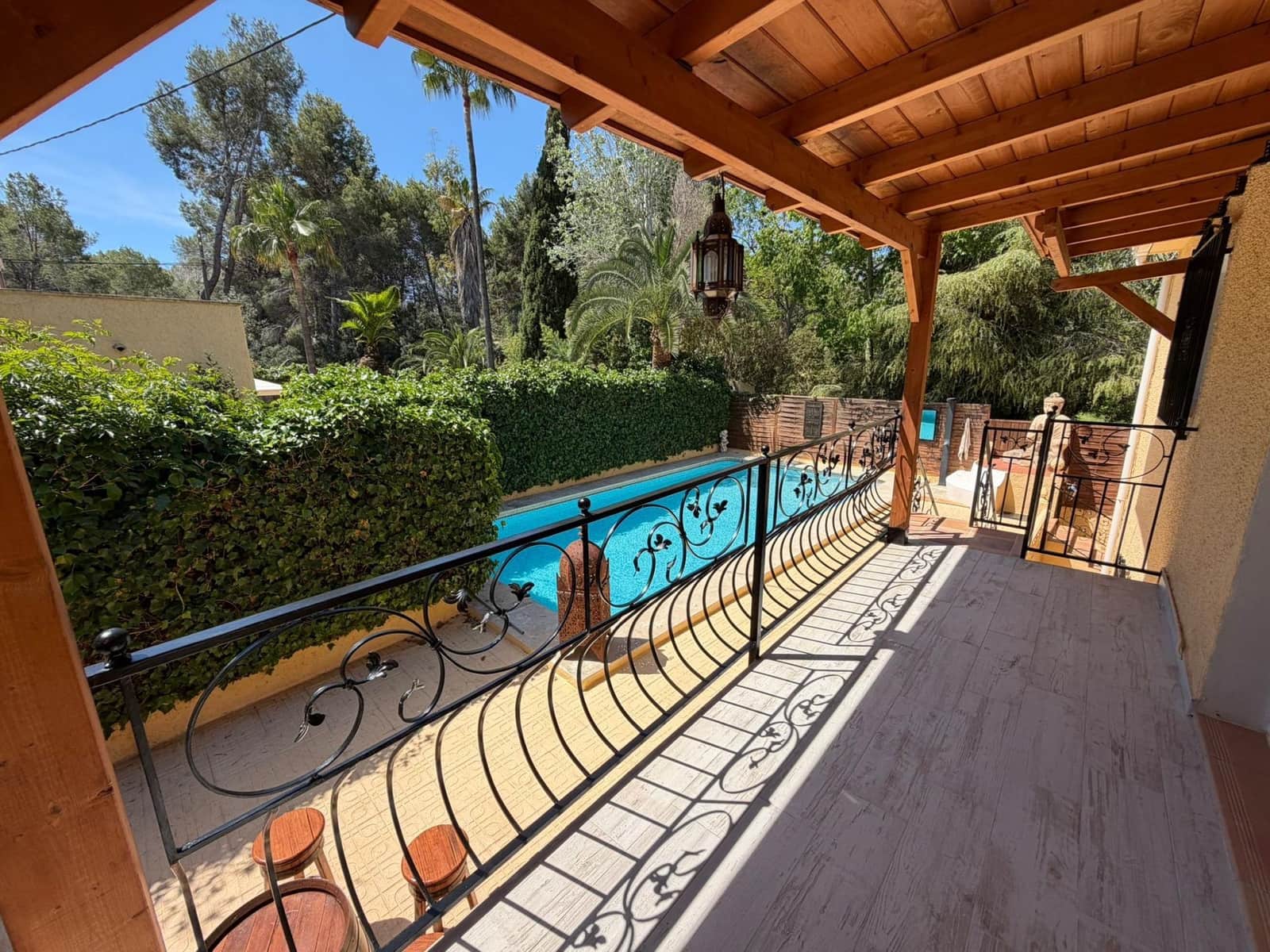 4 bedroom Villa for rent in Albir with pool garage - € 3,500 (Ref: 9851794)