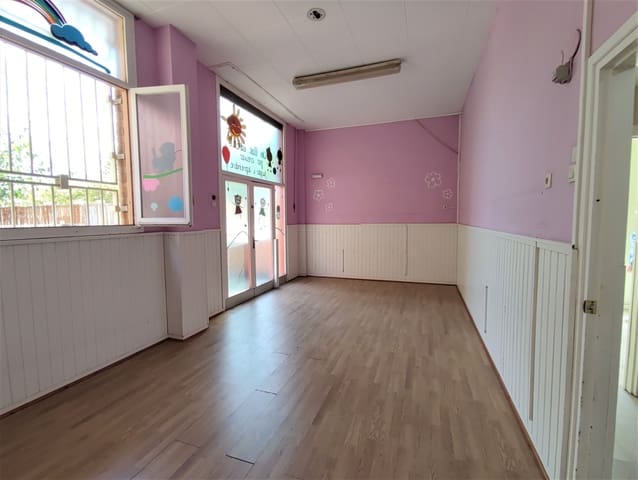 Kommersiell till salu i Tortosa - 260 000 € (Ref: 9263189)