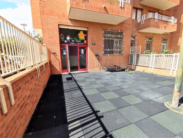 Kommersiell till salu i Tortosa - 260 000 € (Ref: 9263189)