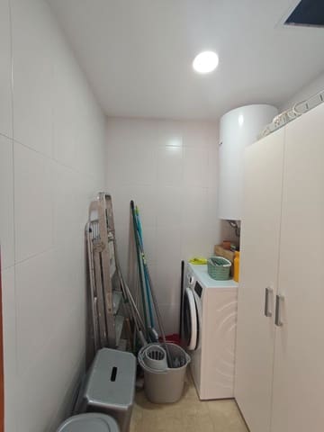 1 soveværelse Lejlighed til leje i Sant Carles de la Ràpita med swimmingpool - € 525 (Ref: 9263223)