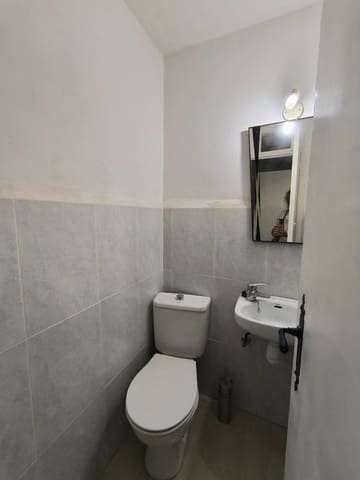 5 soveværelse Byhus til leje i Alcanar - € 625 (Ref: 9360315)