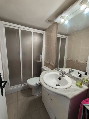 5 soveværelse Byhus til leje i Alcanar - € 625 (Ref: 9360315)