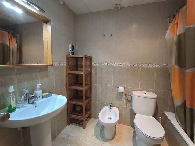 2 soveværelse Lejlighed til leje i Sant Carles de la Ràpita - € 525 (Ref: 9391984)