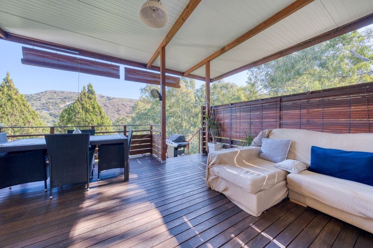 4 soveværelse Villa til salg i Benahavis med swimmingpool garage - € 645.000 (Ref: 9267881)