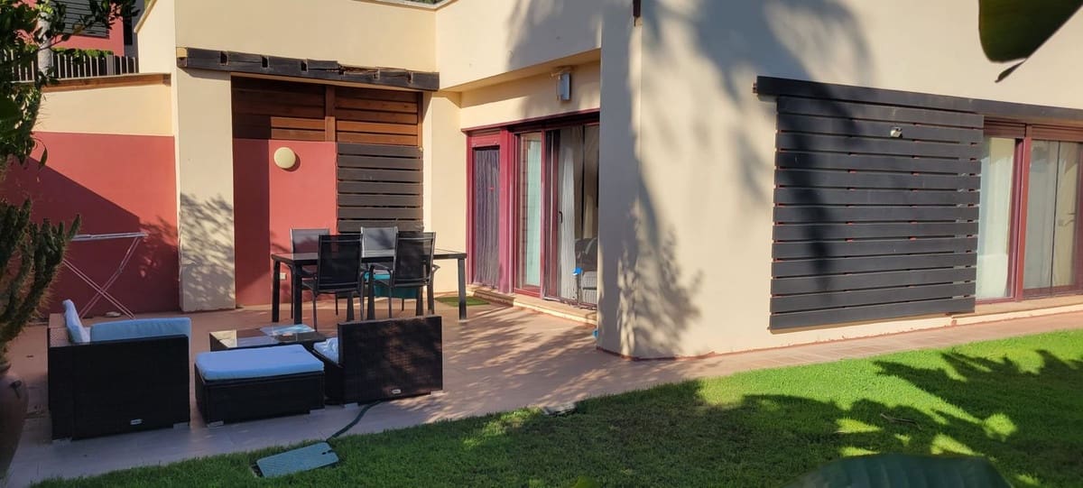 2 sypialnia Willa na sprzedaż w Benahavis z basenem garażem - 420 000 € (Ref: 9267882)