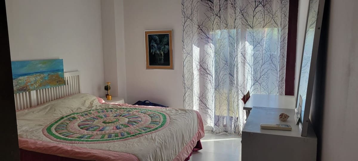 2 sypialnia Willa na sprzedaż w Benahavis z basenem garażem - 420 000 € (Ref: 9267882)