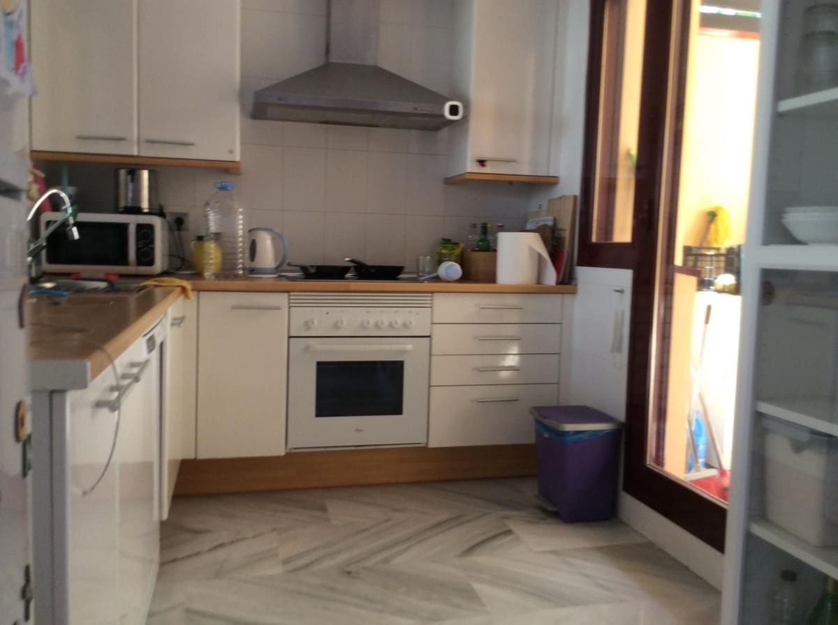 2 sypialnia Willa na sprzedaż w Benahavis z basenem garażem - 420 000 € (Ref: 9267882)