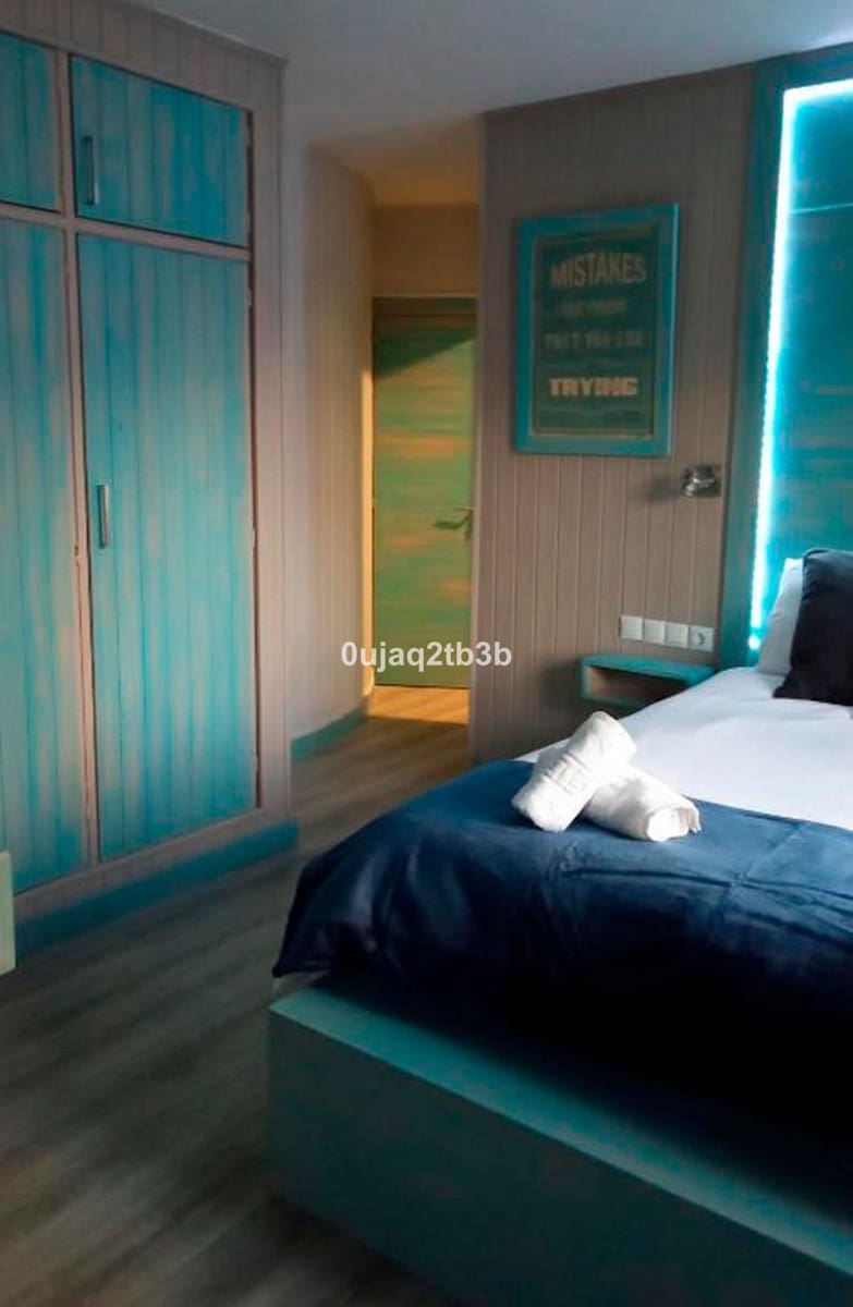 8 soverom Villa til salgs i Marbella med garasje - € 1 845 000 (Ref: 9297811)