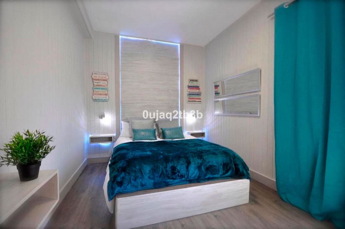 8 soverom Villa til salgs i Marbella med garasje - € 1 845 000 (Ref: 9297811)