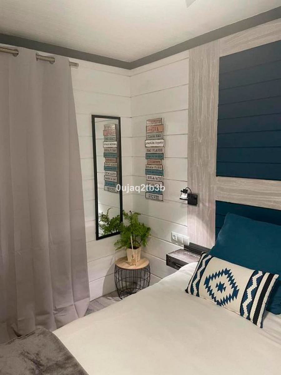 8 soverom Villa til salgs i Marbella med garasje - € 1 845 000 (Ref: 9297811)