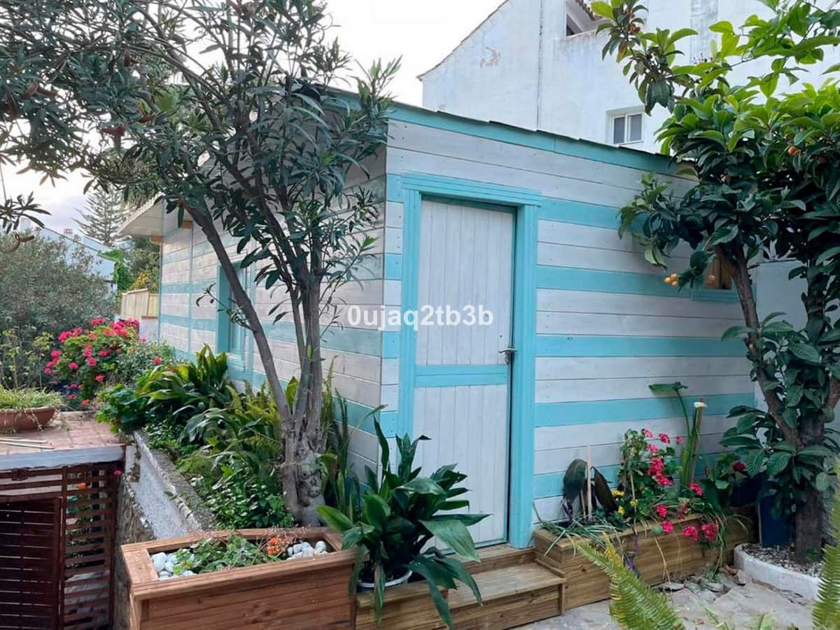 8 soverom Villa til salgs i Marbella med garasje - € 1 845 000 (Ref: 9297811)