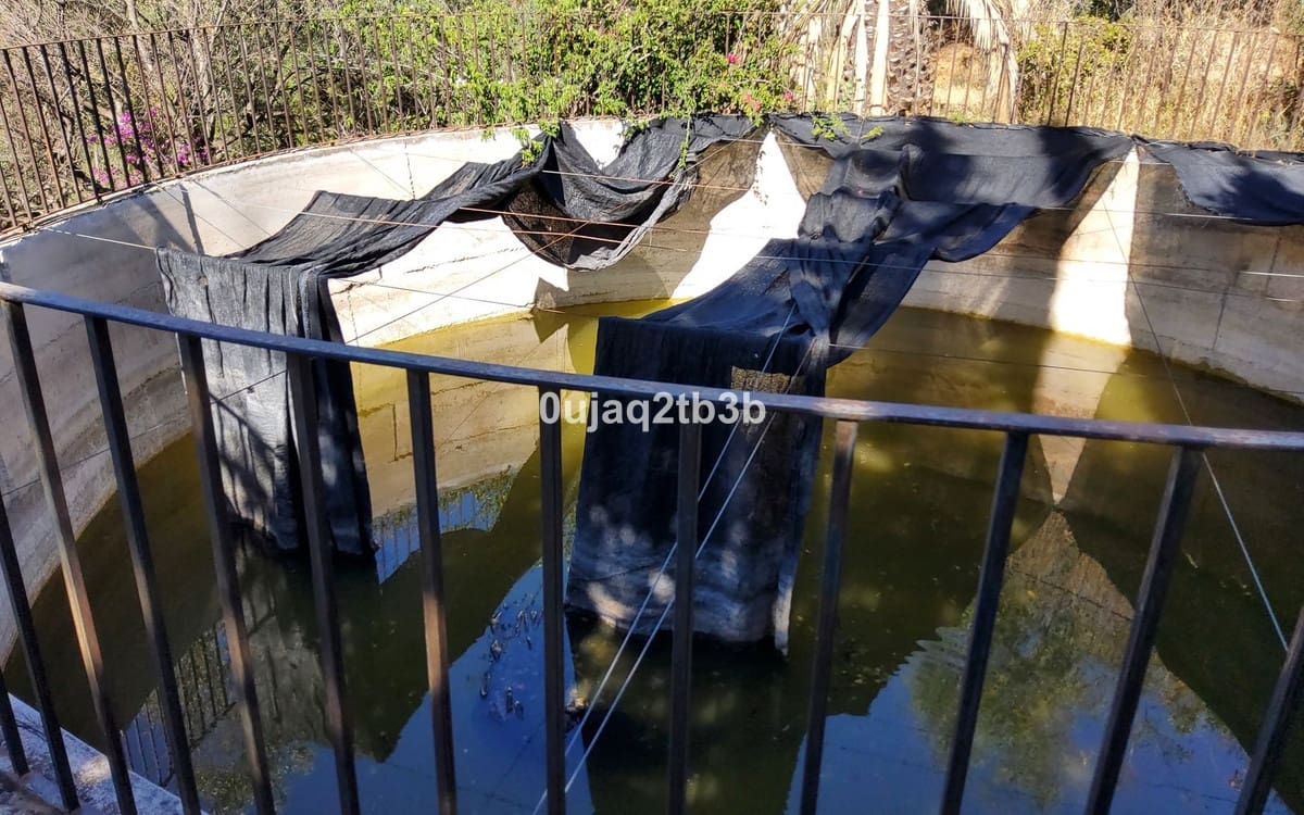 6 sypialnia Finka/Dom wiejski na sprzedaż w Mijas z basenem garażem - 1 600 000 € (Ref: 9297820)