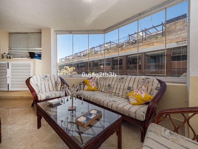 2 bedroom Beach Apartment for sale in Puerto Banus, Marbella with pool garage - € 1,575,000 (Ref: 9297829)