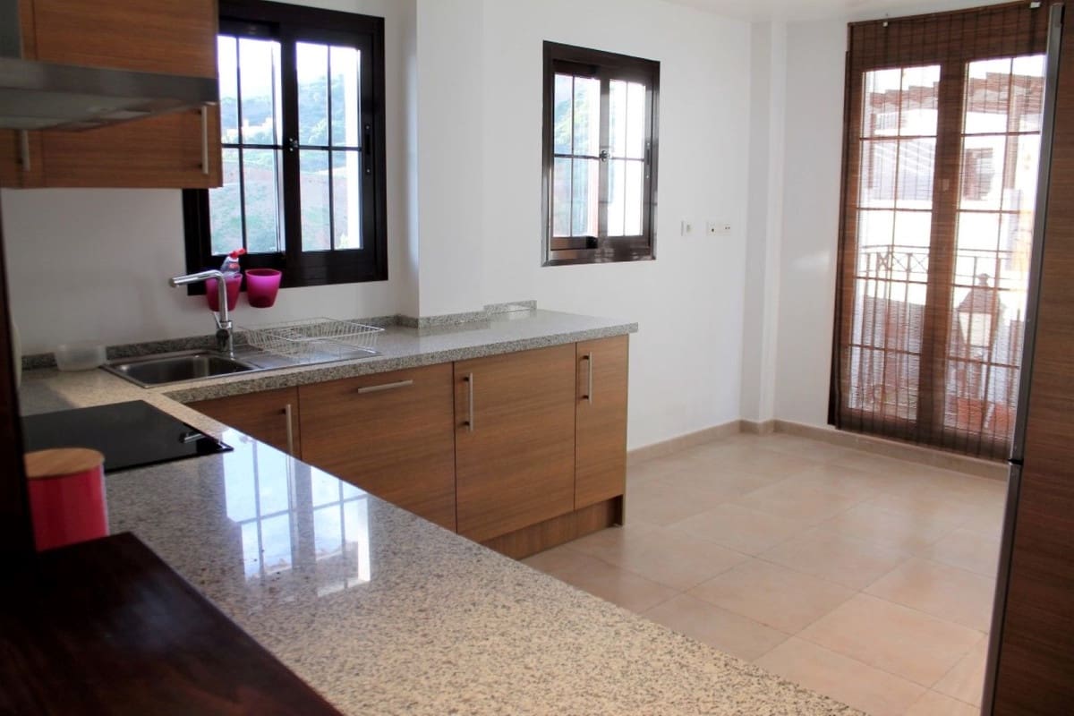 2 camera da letto Attico in vendita in Los Monteros con piscina garage - 425.000 € (Rif: 9650293)