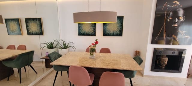 2 slaapkamer Appartement te koop in Aloha Golf, Marbella met zwembad - € 495.000 (Ref: 9652519)