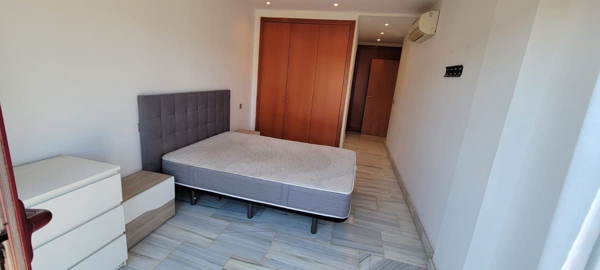 3 slaapkamer Penthouse te koop in New Golden Mile met zwembad garage - € 290.000 (Ref: 9652520)