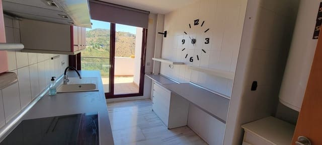 3 slaapkamer Penthouse te koop in Selwo, Estepona met zwembad garage - € 290.000 (Ref: 9652520)