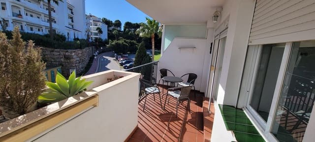 Apartamento de 2 habitaciones en Las Lagunas de Mijas, Mijas en venta con piscina garaje - 265.000 € (Ref: 9652524)