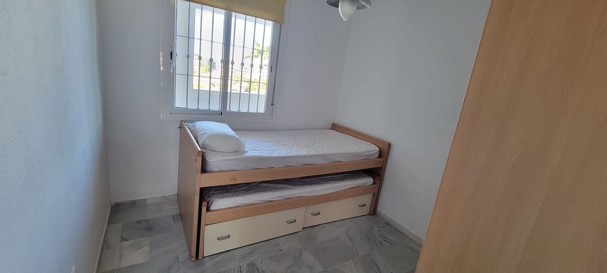 Apartamento de 2 habitaciones en Las Lagunas de Mijas en venta con piscina garaje - 260.000 € (Ref: 9652524)