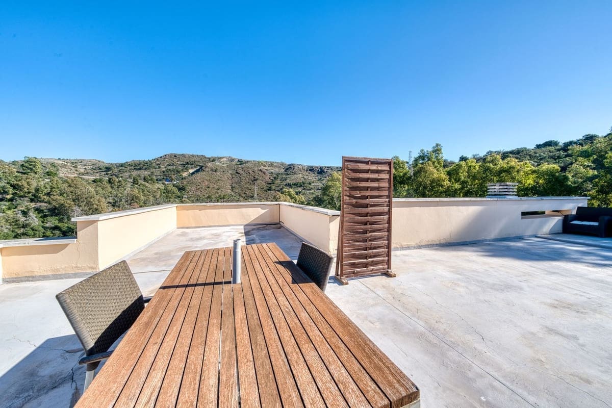 5 chambre Villa/Maison à vendre à Benahavis avec piscine garage - 635 000 € (Ref: 9652633)