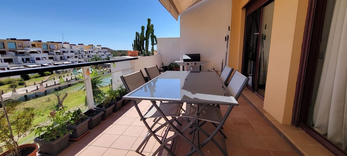 Ático de 3 habitaciones en Benahavís en venta con piscina garaje - 300.000 € (Ref: 9652654)