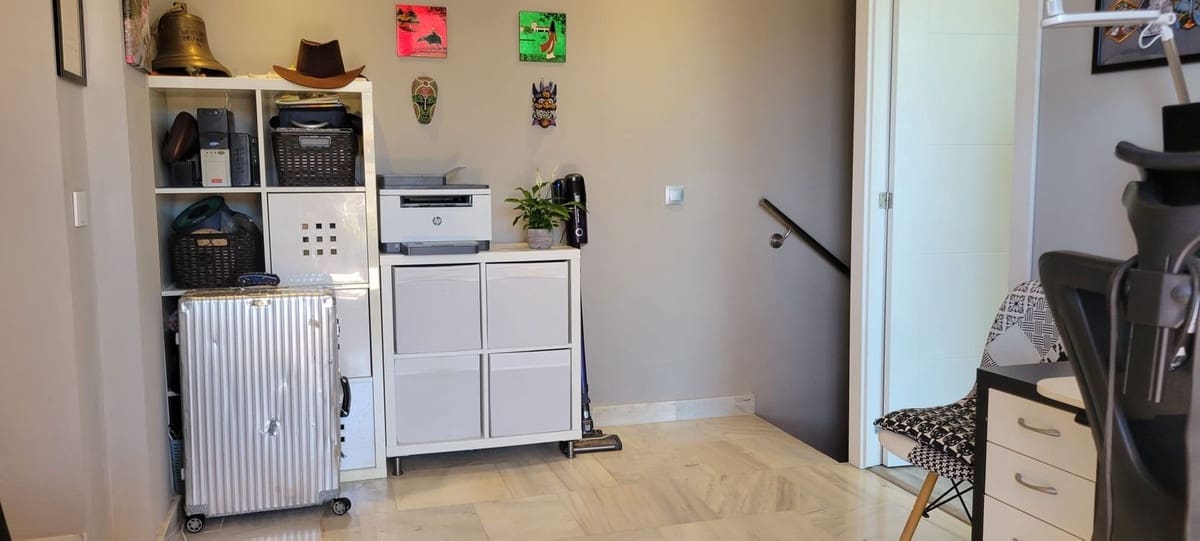 Ático de 3 habitaciones en Benahavís en venta con piscina garaje - 300.000 € (Ref: 9652654)