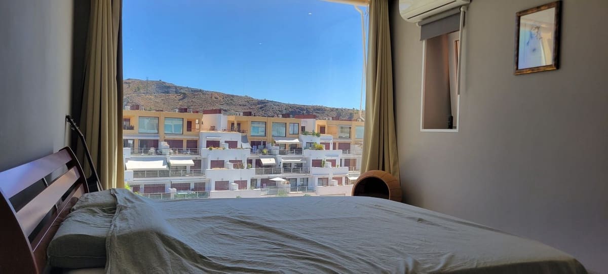 Ático de 3 habitaciones en Benahavís en venta con piscina garaje - 300.000 € (Ref: 9652654)