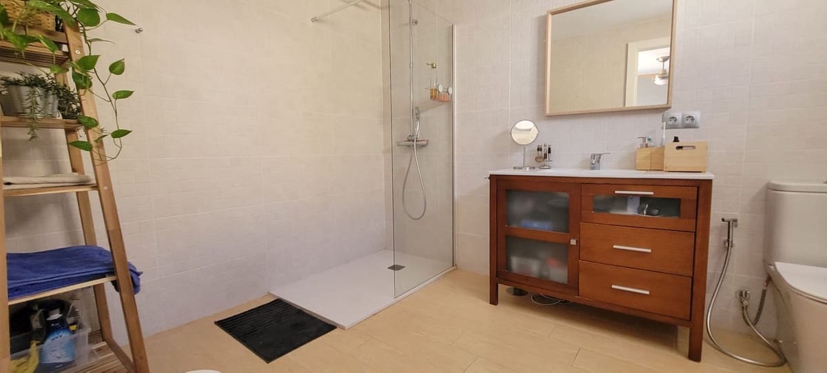 Ático de 3 habitaciones en Benahavís en venta con piscina garaje - 300.000 € (Ref: 9652654)