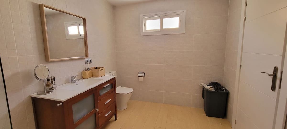 Ático de 3 habitaciones en Benahavís en venta con piscina garaje - 300.000 € (Ref: 9652654)