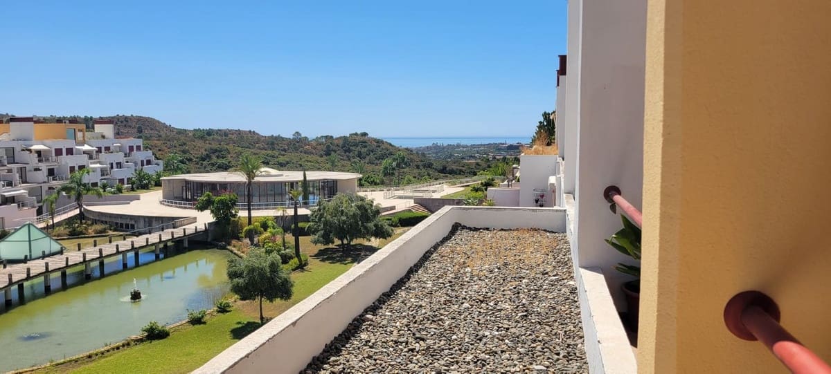 Ático de 3 habitaciones en Benahavís en venta con piscina garaje - 300.000 € (Ref: 9652654)