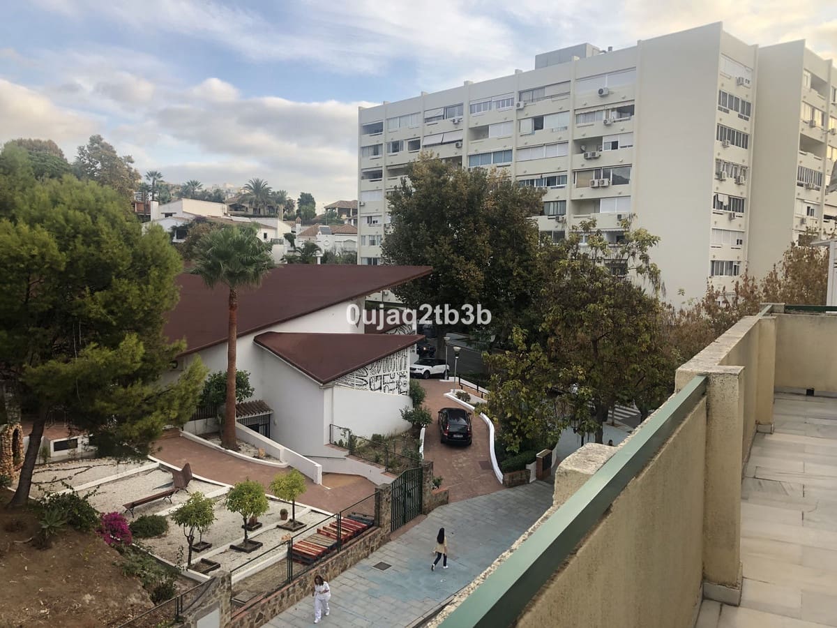 4 soverom Leilighet til salgs i Marbella med garasje - € 779 500 (Ref: 9652689)