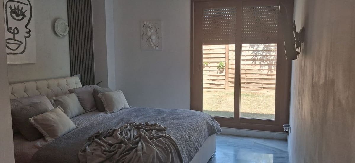3 soveværelse Villa til salg i Benahavis med swimmingpool garage - € 535.000 (Ref: 9652764)