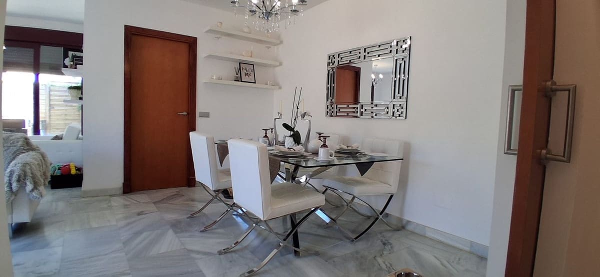3 soveværelse Villa til salg i Benahavis med swimmingpool garage - € 535.000 (Ref: 9652764)