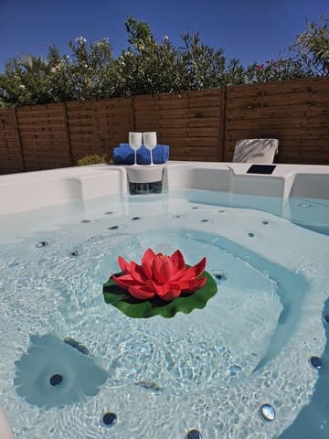 3 soveværelse Villa til salg i Los Flamingos, Benahavís med swimmingpool garage - € 535.000 (Ref: 9652764)