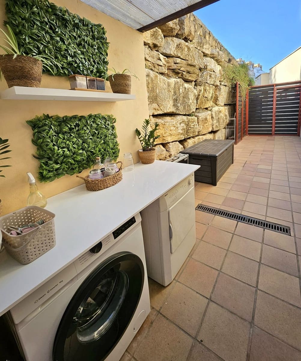 3 soveværelse Villa til salg i Benahavis med swimmingpool garage - € 535.000 (Ref: 9652764)