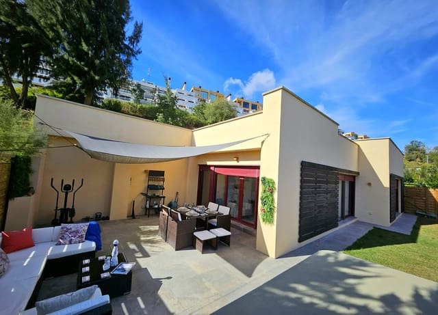 3 soveværelse Villa til salg i Los Flamingos, Benahavís med swimmingpool garage - € 495.000 (Ref: 9652764)