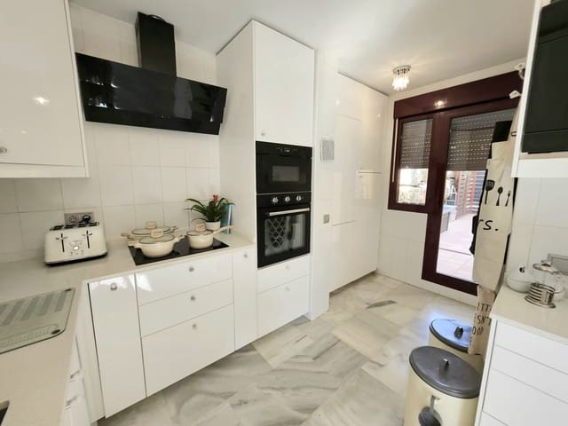 3 Zimmer Villa zu verkaufen in Los Flamingos, Benahavís mit Pool Garage - 494.500 € (Ref: 9652764)