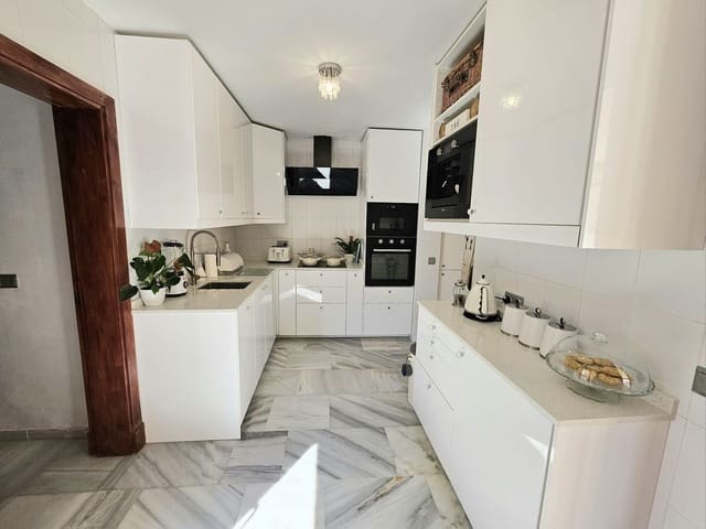 3 Zimmer Villa zu verkaufen in Los Flamingos, Benahavís mit Pool Garage - 494.500 € (Ref: 9652764)