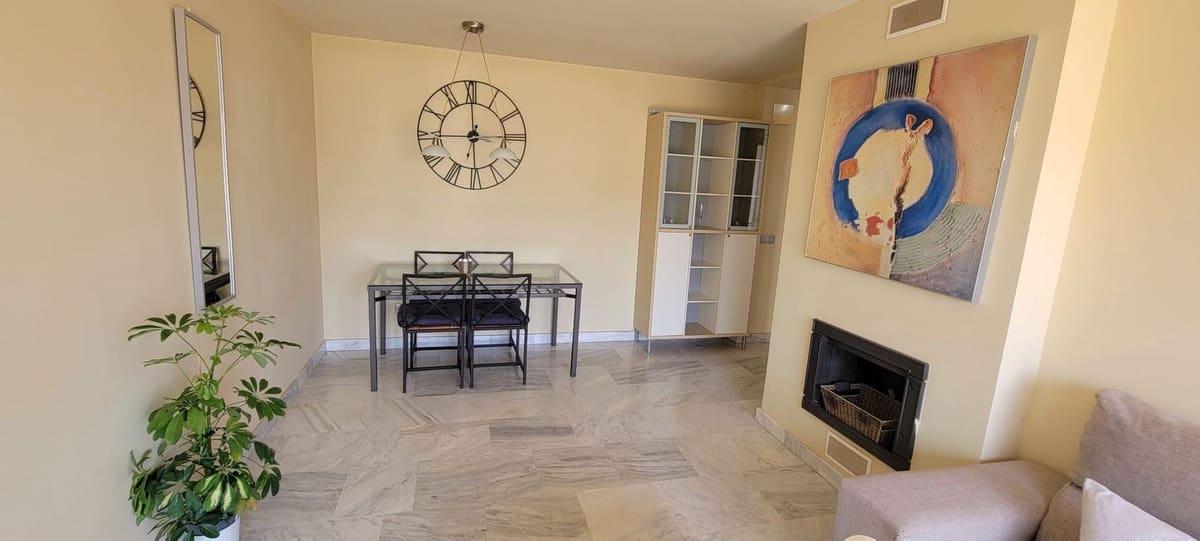1 sovrum Lägenhet till salu i Benahavis med pool garage - 225 000 € (Ref: 9652765)