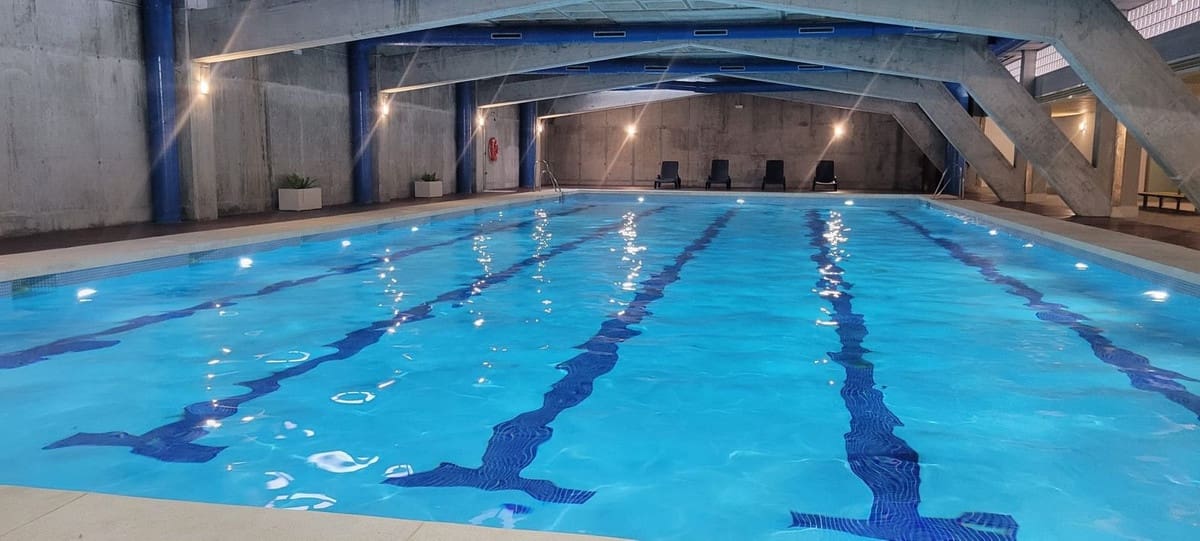 1 sovrum Lägenhet till salu i Benahavis med pool garage - 225 000 € (Ref: 9652765)