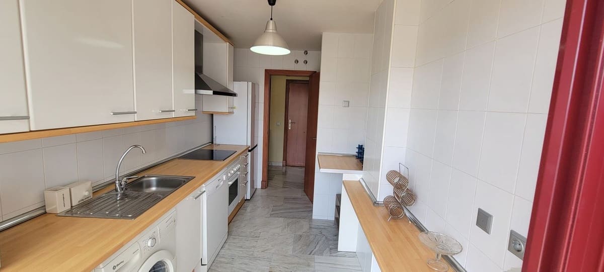 1 sovrum Lägenhet till salu i Benahavis med pool garage - 225 000 € (Ref: 9652765)